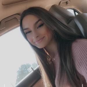 Meet your Posher, Natalia